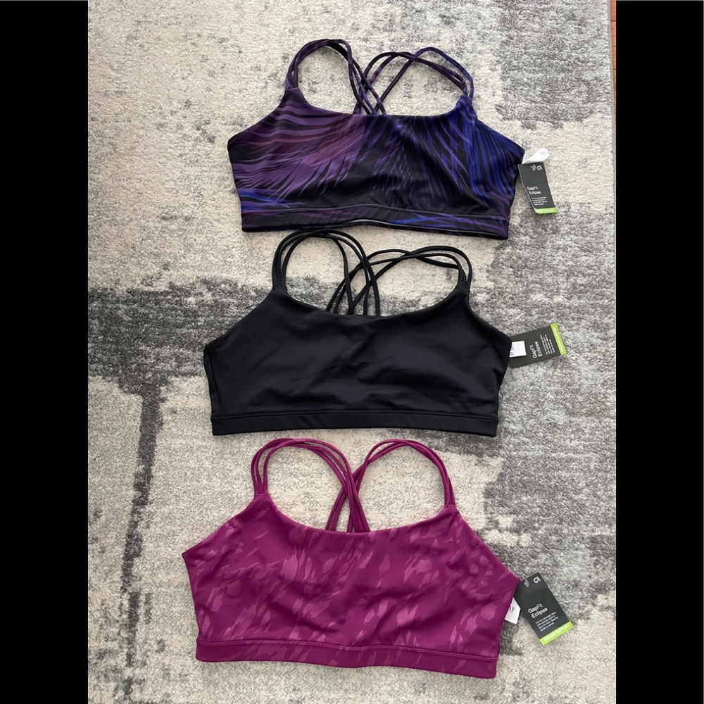 NWT- 3 GapFit Eclipse Strappy Sports Bra sz Large